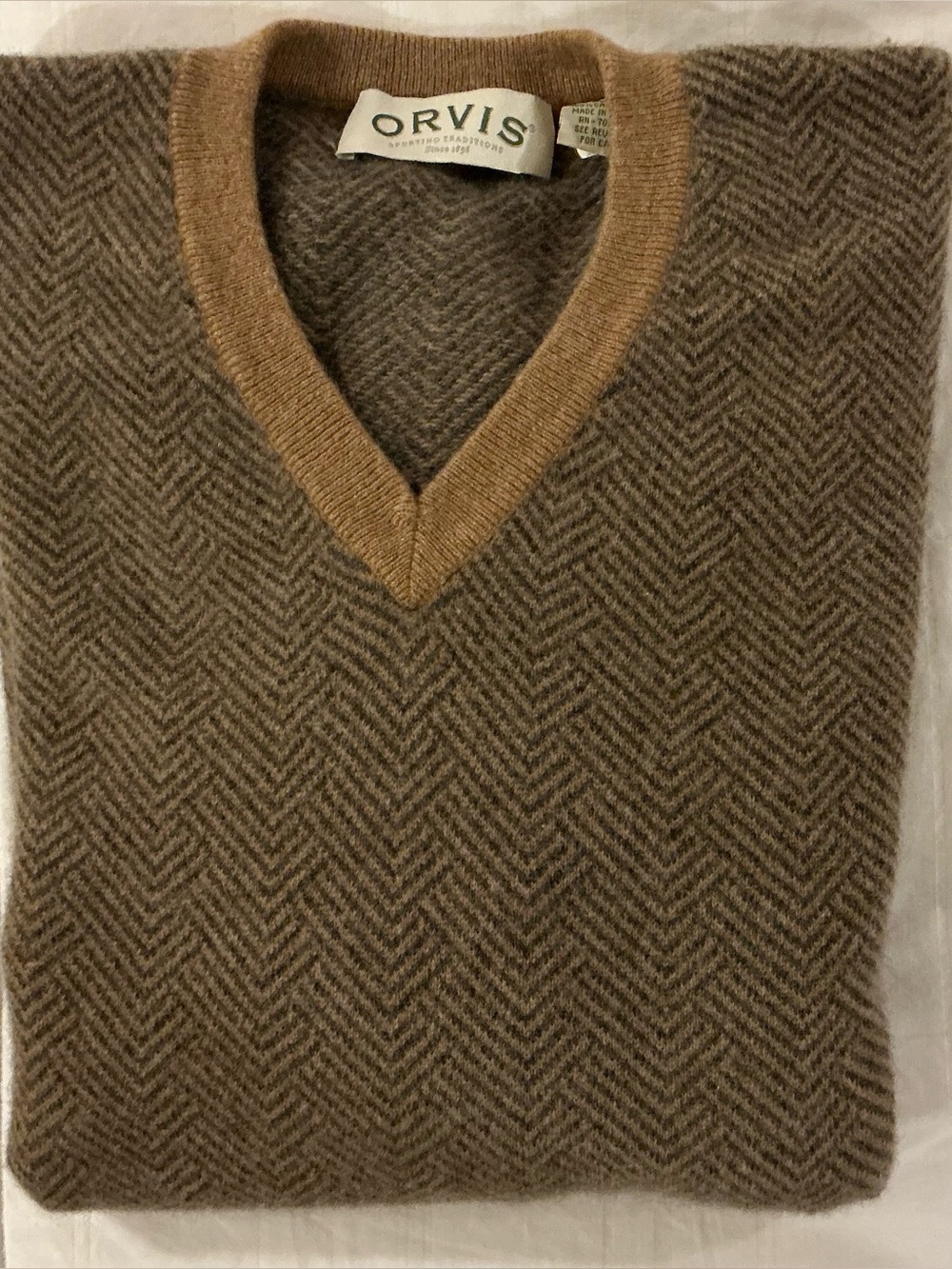 ORVIS BROWN/TAN CASHMERE SWEATER - M